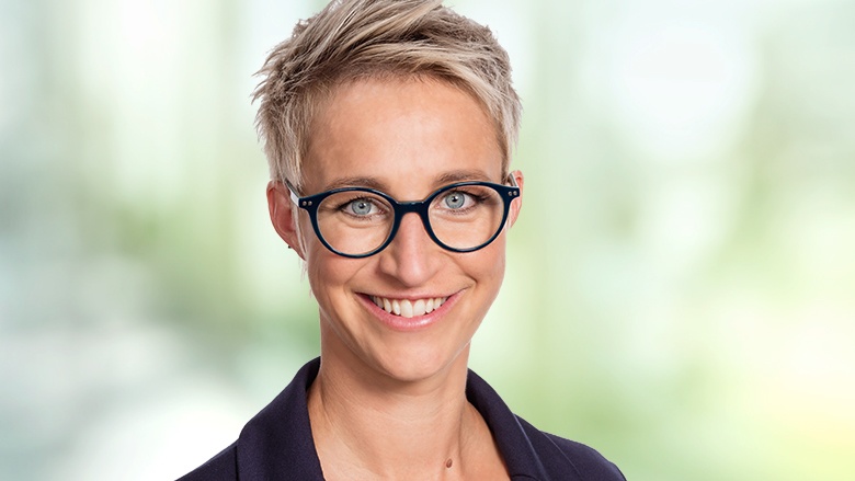 Nadine Schön Portrait